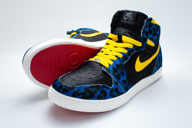blue-black-vaca