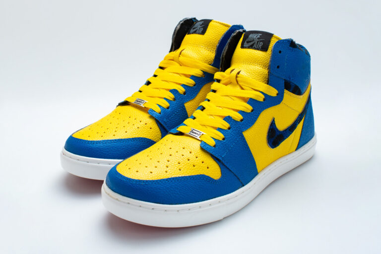 blue-yellow